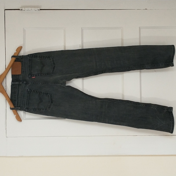 Levi's Premium zippered legs distressed black jeans 👖 - Picture 5 of 13